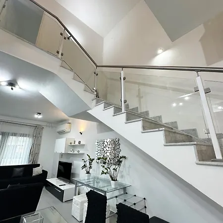 Luxury Duplex In Paceville Lägenhet St. Julian's