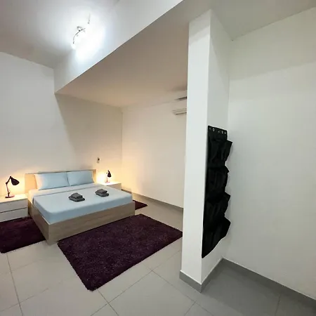 Luxury Duplex In Paceville * سانت جوليان