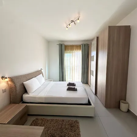Luxury Duplex In Paceville شقة سانت جوليان